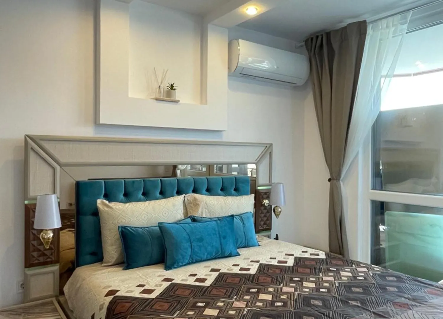 Brand New First Line Sea View 2 Bedroom Apartment Бургас 0*,  Болгария